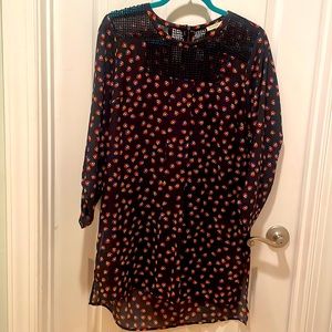 Anthropologie tunic top with lace detail